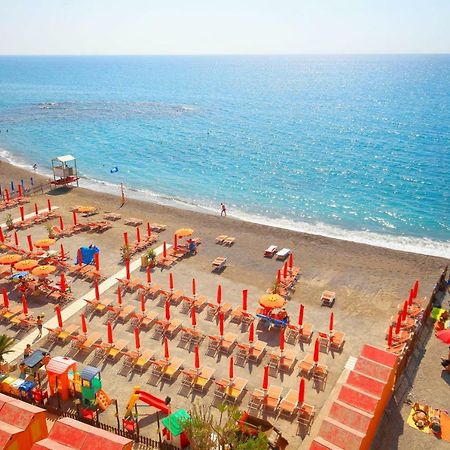 Aria Di Mare Apartment บอร์เก็ตโต ซานโต สปีริโต ภายนอก รูปภาพ